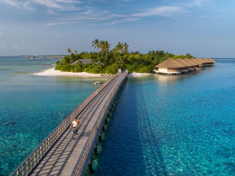 The long bridge to the island, from the air